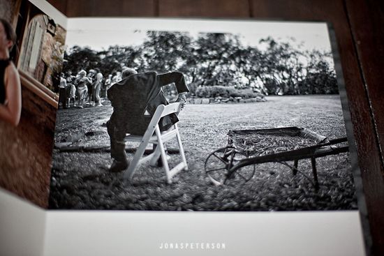 Copyright (C) 2009, Jonas Peterson - www.jonaspeterson.com
