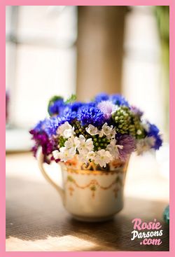 Oh so pretty...flowers in a tea cup, genius!