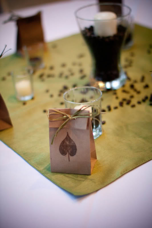 More wedding favours and pretty coffee bean table decoration...
