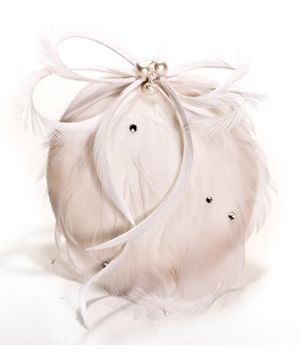 Jane Taylor Millinery, Feather Tear with bow, £125