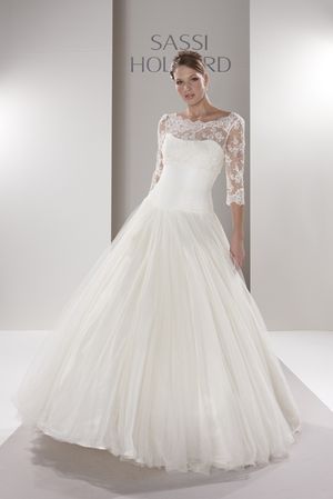 Sassi Holford Bridal Couture...