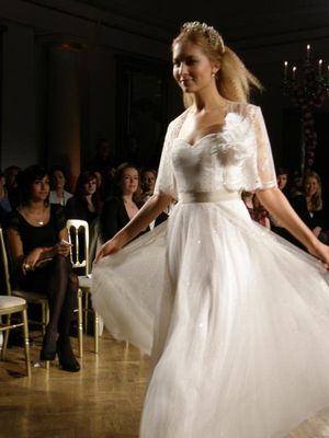 Love My Dress Wedding Blog - Photography by Katie Antoniou, taken at the Luella's Boudoir Vintage Wedding Event, April 2010...