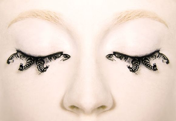 Paper Eyelashes by Paperself...