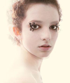 Paper Eyelashes by Paperself...