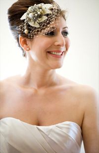 Bridal Headband by Sheena
Holland...