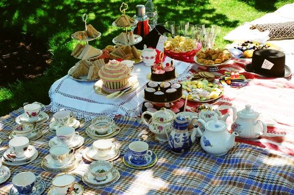 A Most Curious Party in the Park - Hen Party Picnics!
