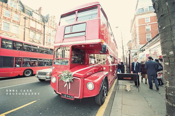 A Contemporary London City Chic Wedding & Choral Celebration