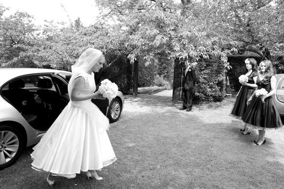 1950's Style Bride and her 'Funny Face' Style - Photography by 'Wild & Elegant'...