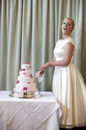 1950's Style Bride and her 'Funny Face' Style - Photography by 'Wild & Elegant'...