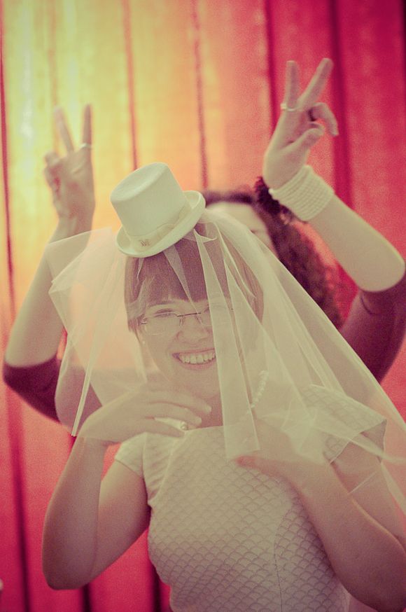 Michel Uffie miniature top hat and veil