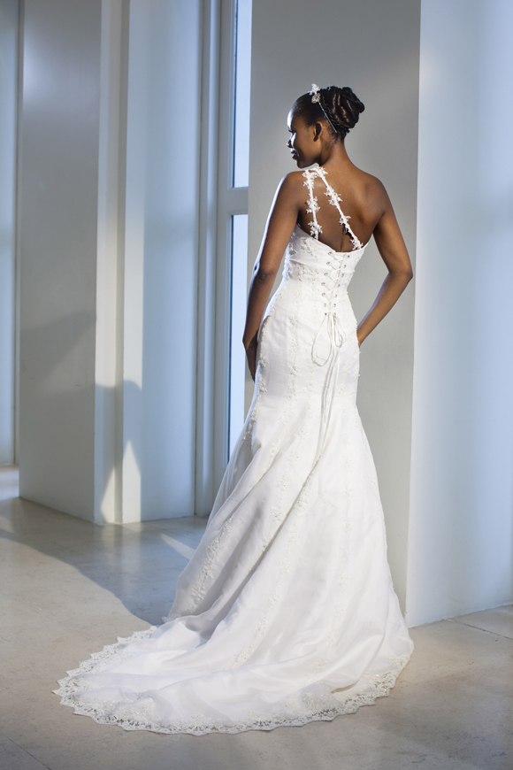 Alexandra by Yemi Osunkoya for the Bienvenue 20 bridal collection by Kosibah...