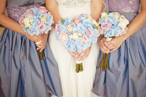 Pale blue and pale pink wedding bouquets