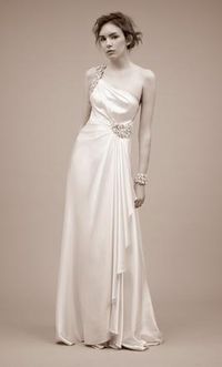 How To Find A Second Hand Wedding Dress With Pre Owned Wedding Dresses ...