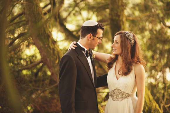 Jewish Wedding with the bride wearing Saskia by Jenny Packham