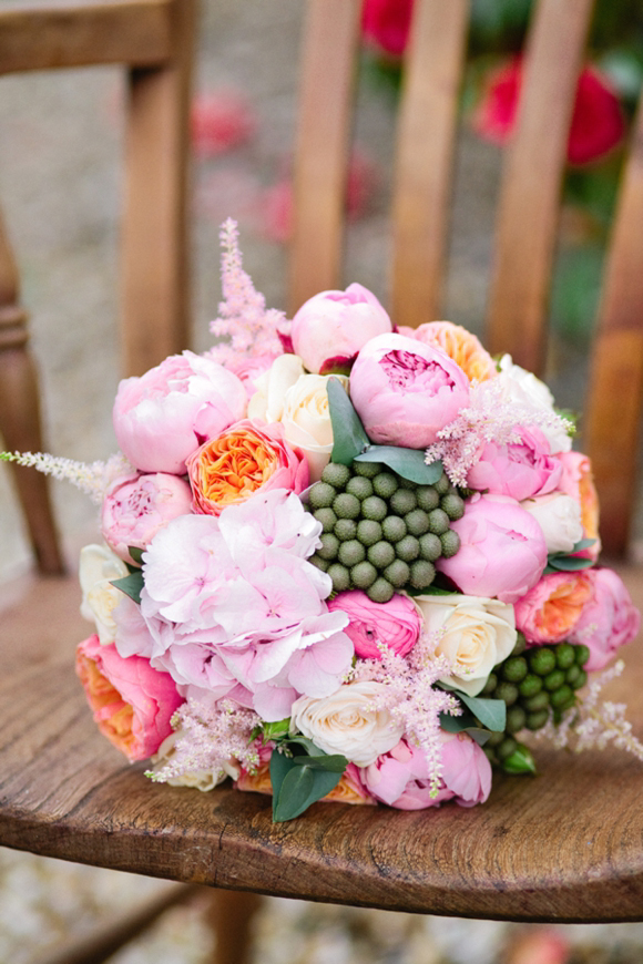 Countryside and Pretty ~ Floral Heaven in the Fields, by Hampshire Wedding Photographer Naomi Kenton...