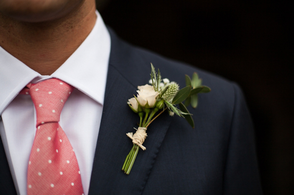 A Jim Hjelm Pocket Wedding Dress for a Rustic Country Wedding, Photos by Green Photographic