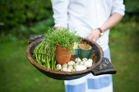 A Jim Hjelm Pocket Wedding Dress for a Rustic Country Wedding, Photos by Green Photographic