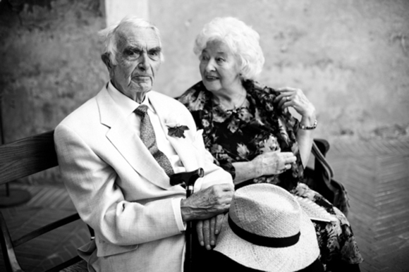 Black and White Wedding Photographs of a Tuscan Wedding and Vera Wang Wedding Dress...