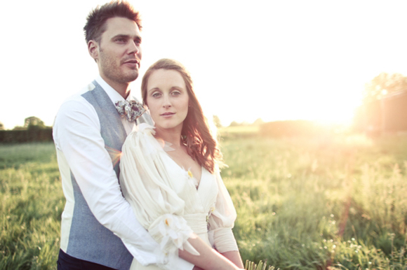 A woodland wedding with daisies