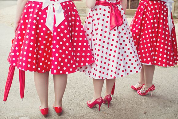 Bridesmaids in red and white pola dots