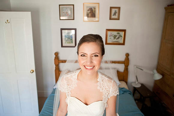 French lace wedding dress made by the Mother of the Groom Photography by Victoria Phipps