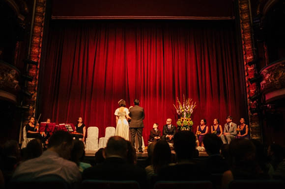 Old school glamour theatre vintage wedding