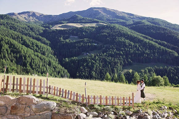 Benjamin Roberts wedding dress for a beautiful wedding in Italy