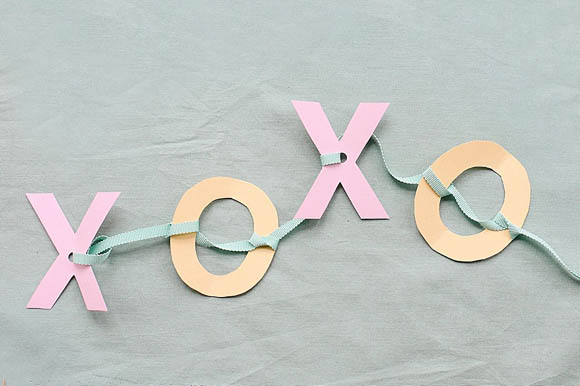 How to make a XOXO Save The Date by Berinmade