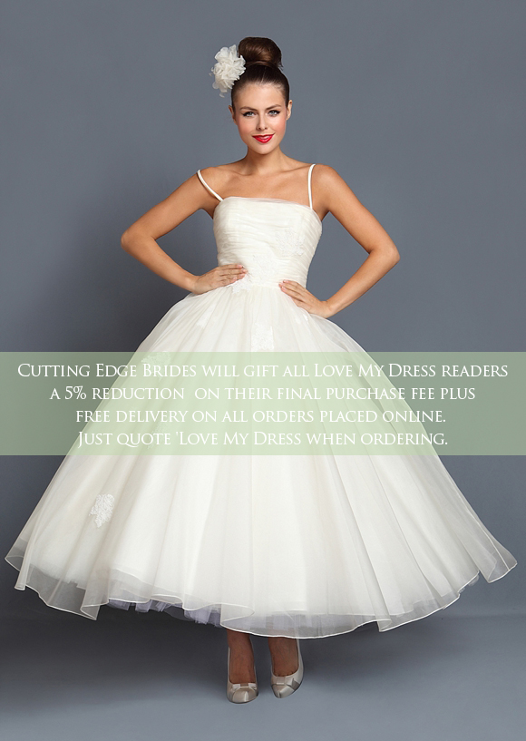 Minimalist Short Wedding Dress - Cutting Edge BridesCutting Edge Brides