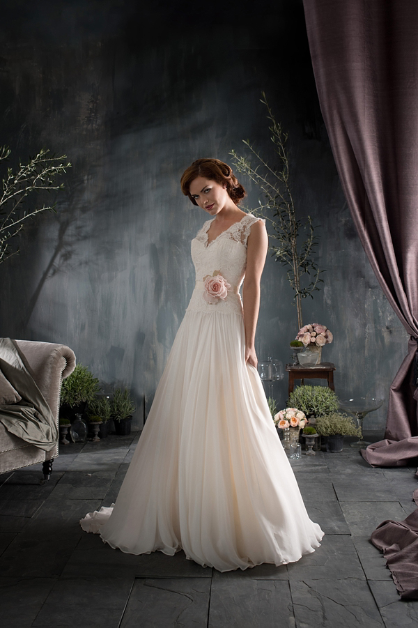 Naomi Neoh elegant bridal wear London