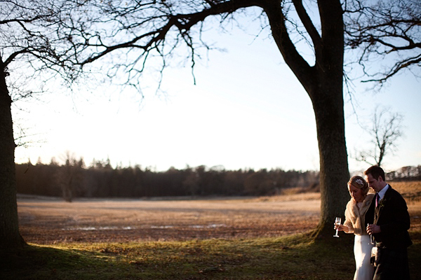 Stephanie Allin wedding dress // Photography by Lillian and Leonard