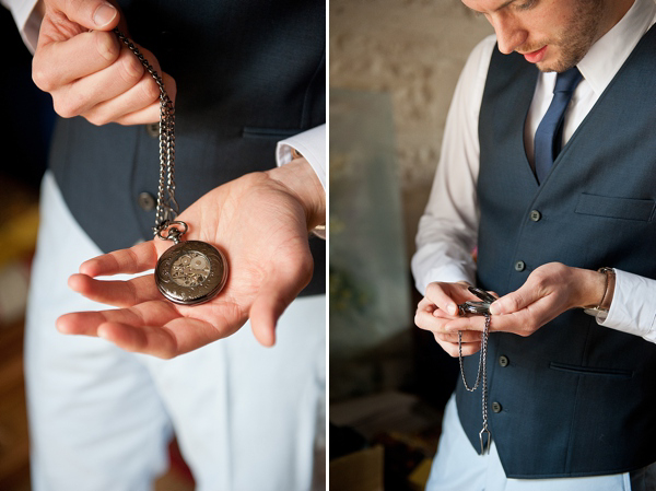 Jenny Packham Barn Wedding // Photography by Anna Rosell 