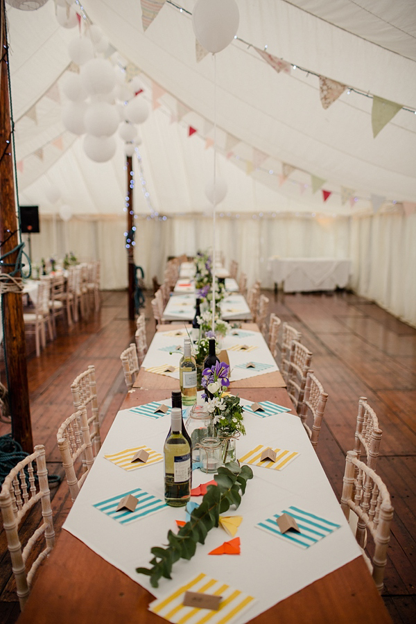 Scottish Highlands Wedding // Inshriach House // 1960s Edwardian Whimsical Wedding // Photography by Helen Abraham