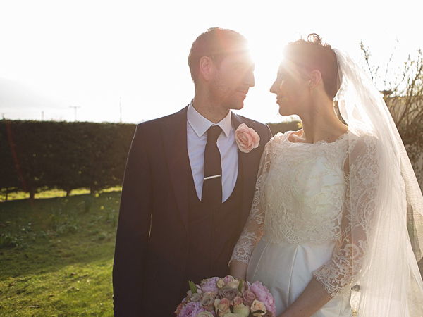 Pastel pink and pretty Spring Time Wedding // Photography by Julia And You