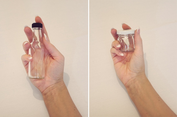 Itsy-miniature-jam-jars-glass-bottles-wedding-favours-1