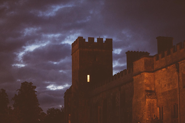 Monique Lhuillier wedding dress, Sudeley Castle wedding, Jay Rowden Wedding Photography