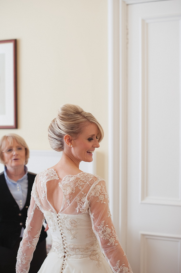 Audrey Hepburn Funny Face Inspired Bride // Photography by Jen Owens