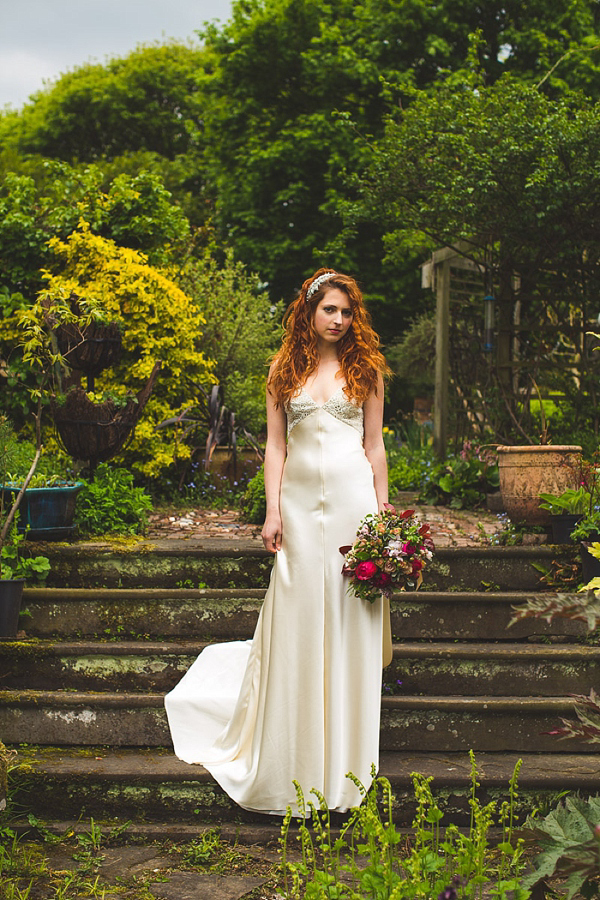 Vintage and vintage inspired wedding dresses in Sheffield by Kate Beaumont // S6 Photography