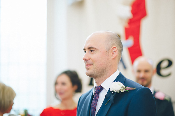 Stewart Parvin Pretty As A Picture Wedding Dress // Hexham Winter Gardens Wedding // Photograpy by Lisa Devine