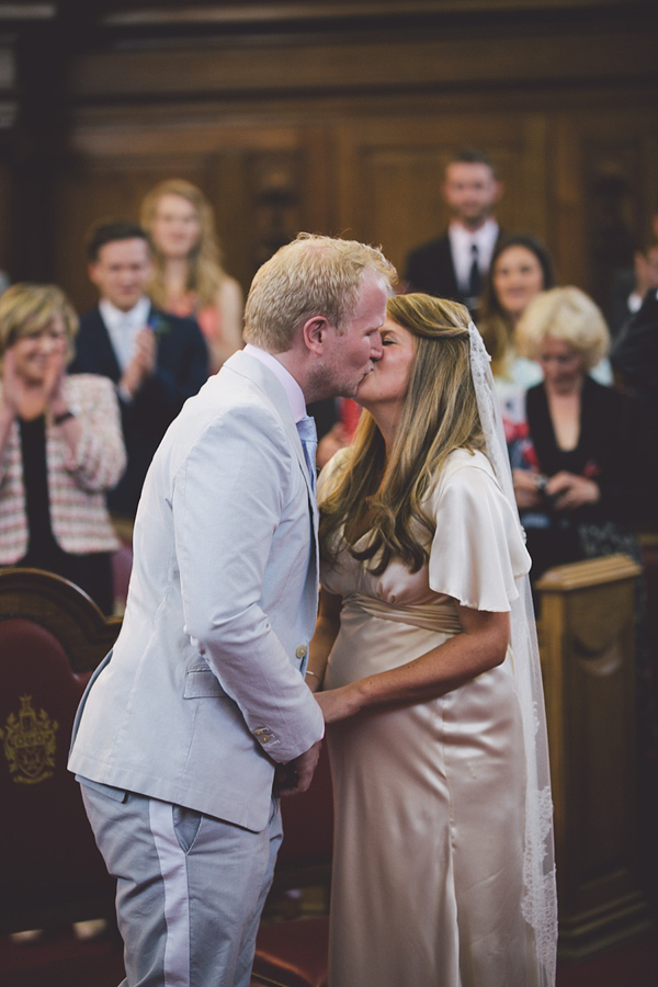 Pregnant bride, Islington Town Hall wedding, London pub wedding, expectant bride