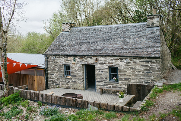 Fforest wedding, Glamping Wedding, Campsite wedding, Jenny Packham bride, Wedding in Wales, Emma Case Photography