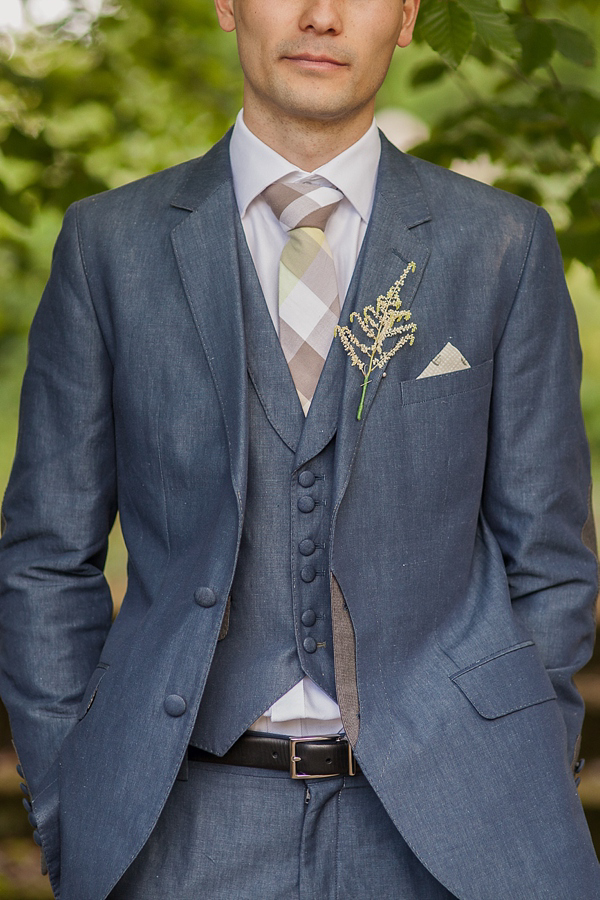 Stewart Parvin wedding dress // Red sequin shoes // Lartington Hall Wedding Teesdale // Images by Paul Joseph Photography at pauljosephphotography.co.uk