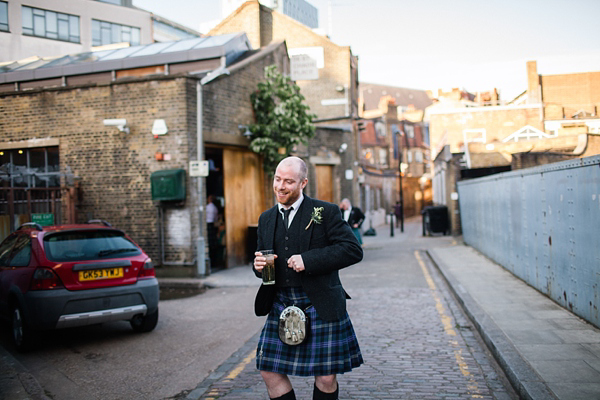 Elizabeth Filmore wedding dress, Shoreditch wedding, East London wedding, Emma Case alternative wedding photography