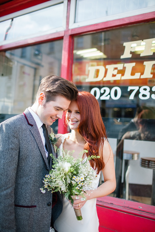 Elizabeth Filmore wedding dress, Shoreditch wedding, East London wedding, Emma Case alternative wedding photography