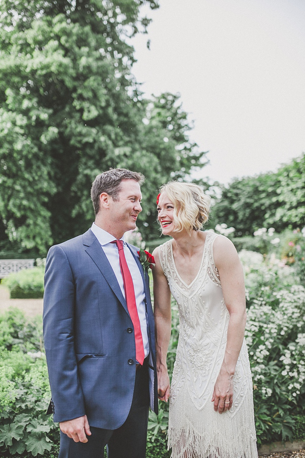 1920s jazz inspired wedding, vintage flapper girl wedding dress, Elizabeth Avey vintage wedding dresses, Jordanna Marston Photography