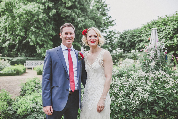 1920s jazz inspired wedding, vintage flapper girl wedding dress, Elizabeth Avey vintage wedding dresses, Jordanna Marston Photography