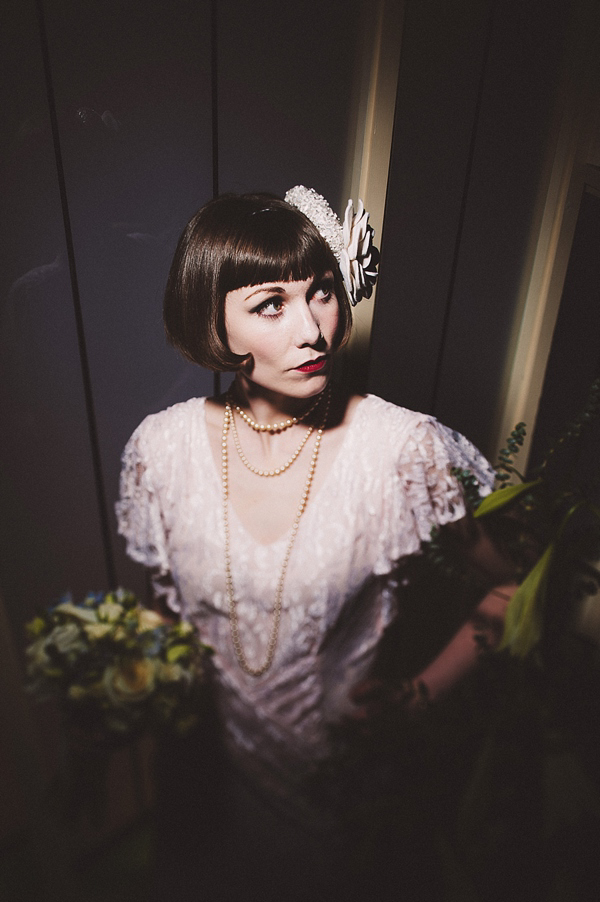 1920s Gatsby inspired bride, vintage style wedding accessories, Glory Days Vintage, Andy Gaines Photography