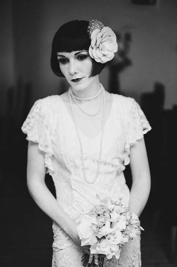1920s Gatsby inspired bride, vintage style wedding accessories, Glory Days Vintage, Andy Gaines Photography