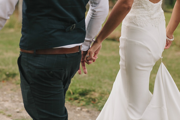 Terry Fox wedding dress, Donna Crain headpiece, quirky and fun barn wedding, Craig and Kate Photography