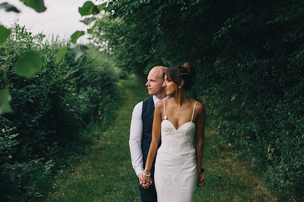 Terry Fox wedding dress, Donna Crain headpiece, quirky and fun barn wedding, Craig and Kate Photography